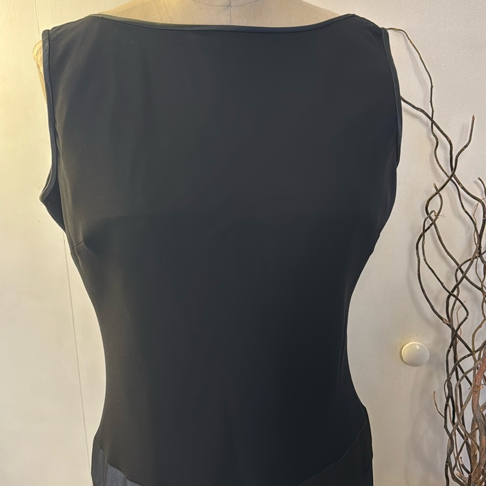 Evan Picone black sleeveless midi cocktail dress with liner - Picture 2 of 8